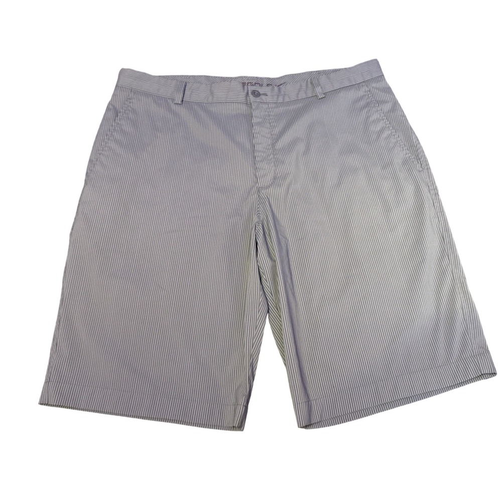 Nike Golf Gray‎ Pinstripe Dri-FIT Golf Shorts, Size 36